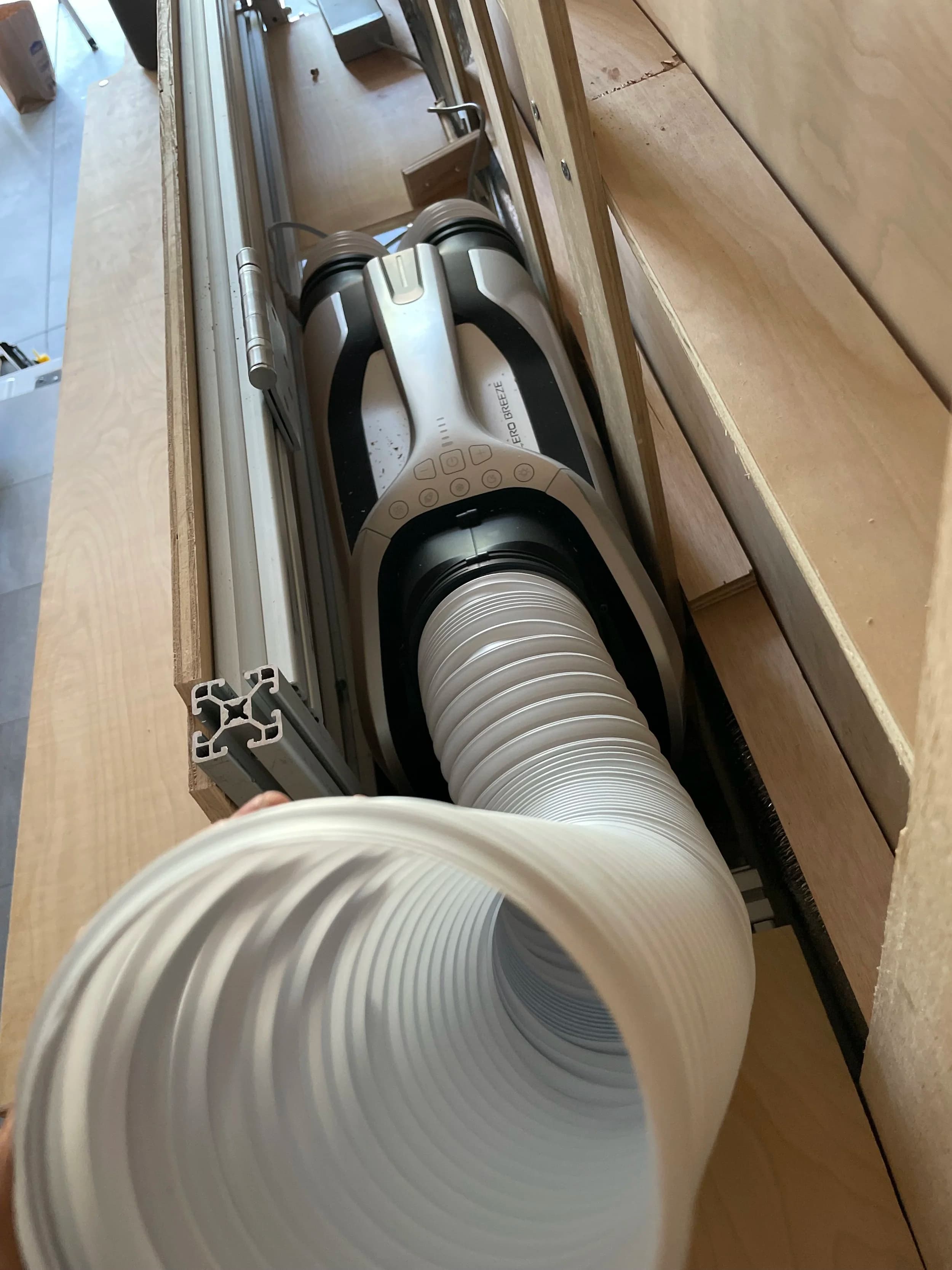 Air Conditioner photo 3