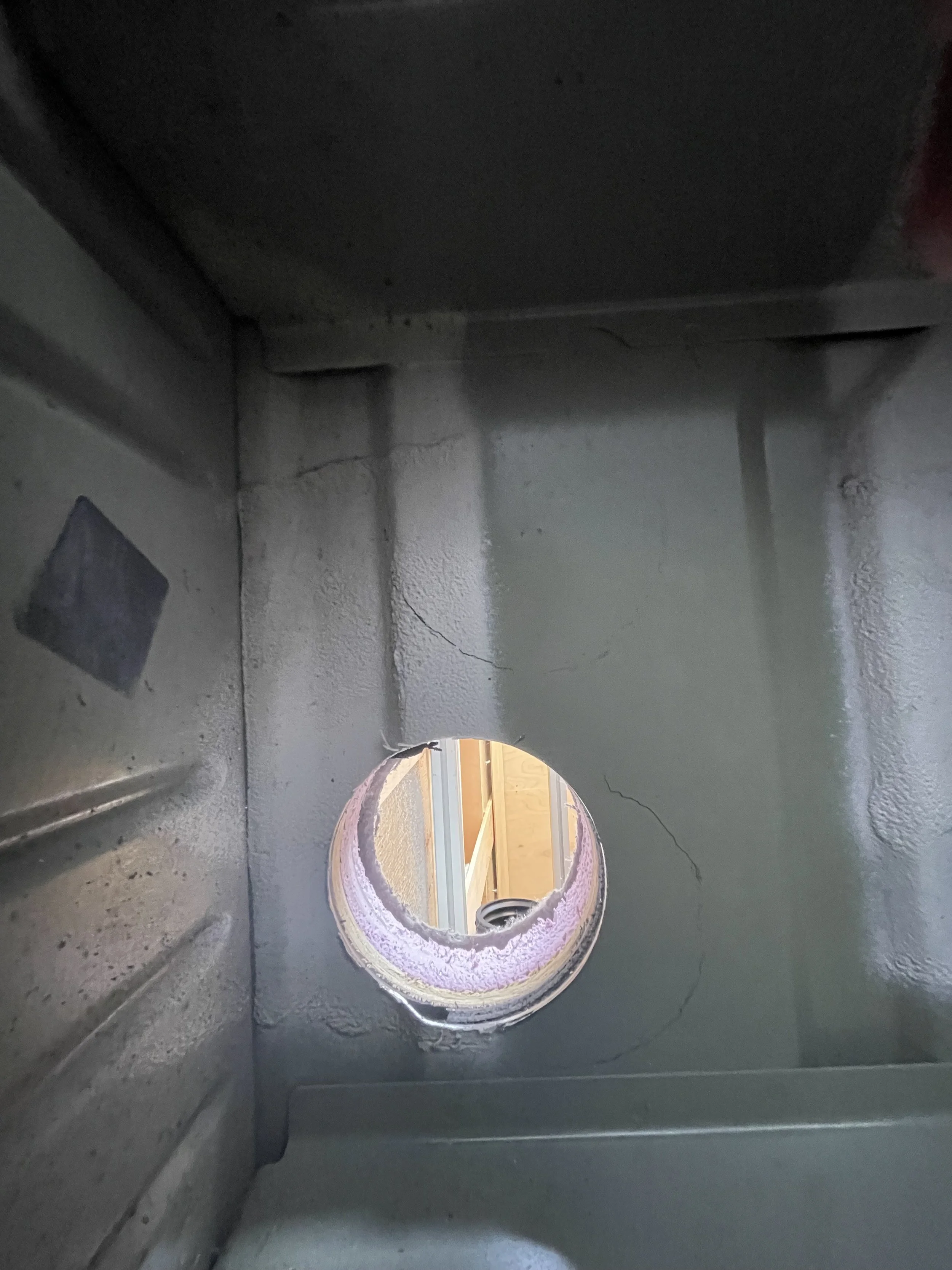 Air Conditioner - Photo 10