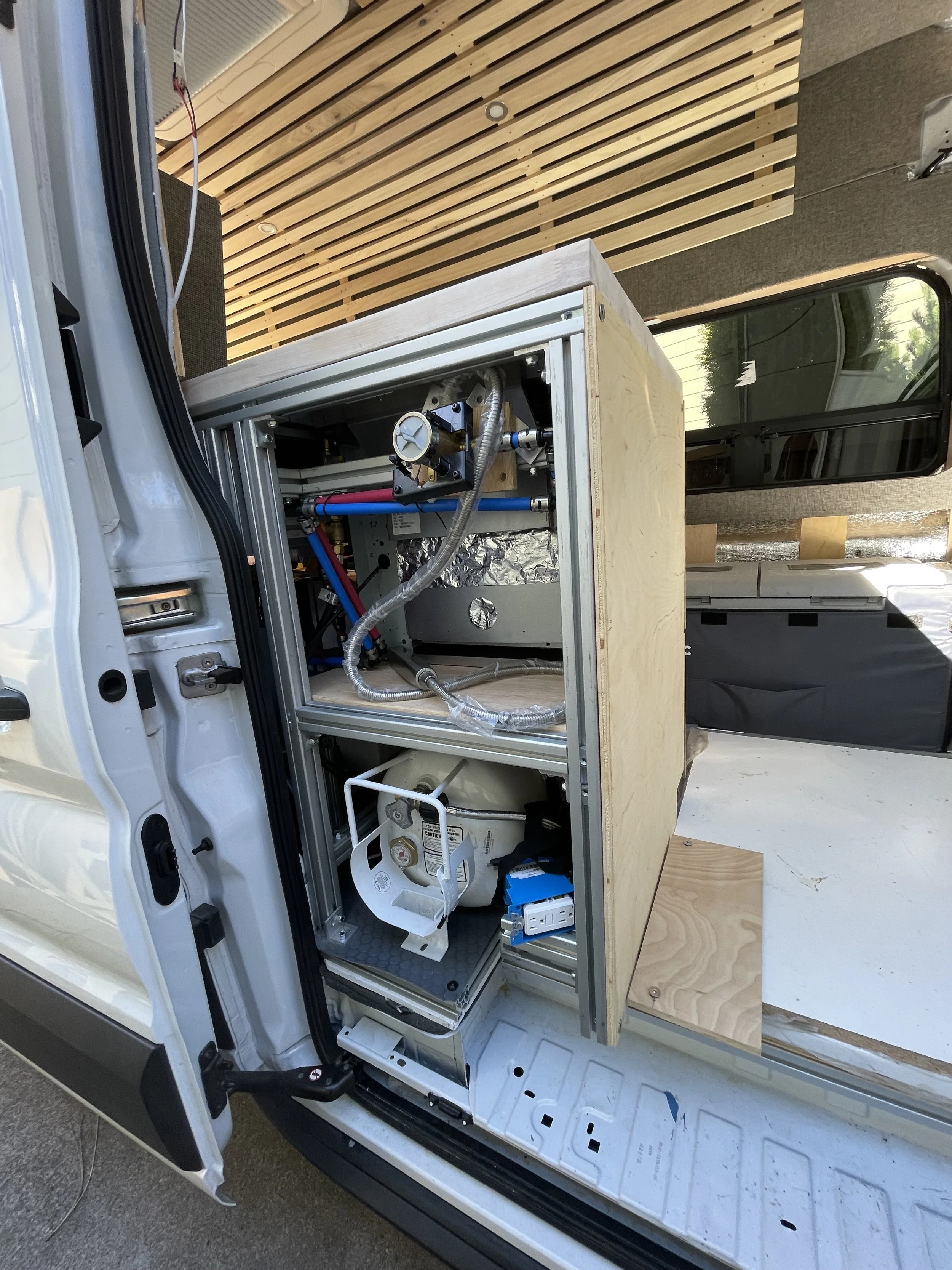 Propane - Photo 9